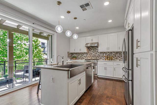 1633 Centre Pointe Drive, Milpitas CA: https://media.crmls.org/mediaz/f3cc4994-80bc-451e-a473-4f01bb58fe96.jpg