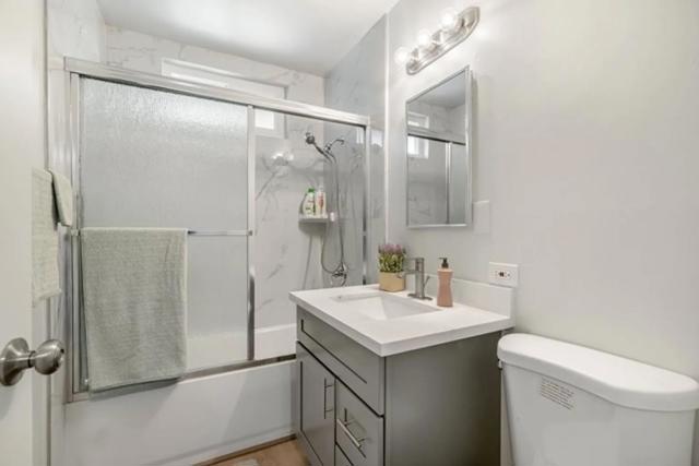 695 W Valley Drive, Campbell CA: https://media.crmls.org/mediaz/f3cd3e6d-340e-486b-abf3-4b78a15cfe51.jpg