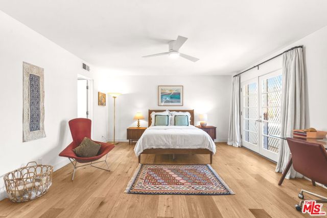 3501 Esplanade, Marina del Rey CA: https://media.crmls.org/mediaz/f3cd98ff-d591-427f-a59a-586abc104aad.jpg