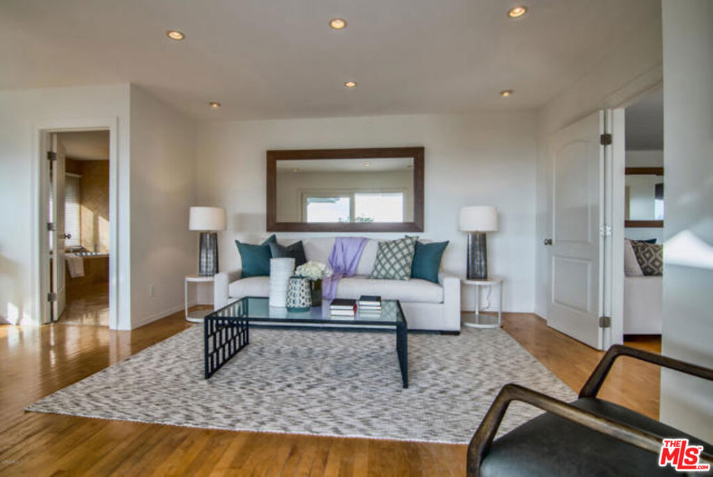 MLS #25621893 image #13