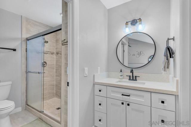 13533 Mora Cir, Poway CA: https://media.crmls.org/mediaz/f3d15bb1-c59c-4a6a-a362-851c71c8a586.jpg