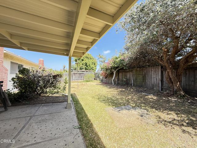8160 Tiara Street, Ventura CA: https://media.crmls.org/mediaz/f3d1fba4-77c5-4b85-9e3d-0260b0753525.jpg