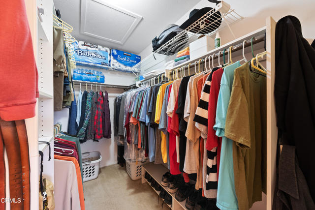 1404 Calle Lozano, Camarillo CA: https://media.crmls.org/mediaz/f3d2765c-277b-4b0c-8f1e-98be7838dc04.jpg