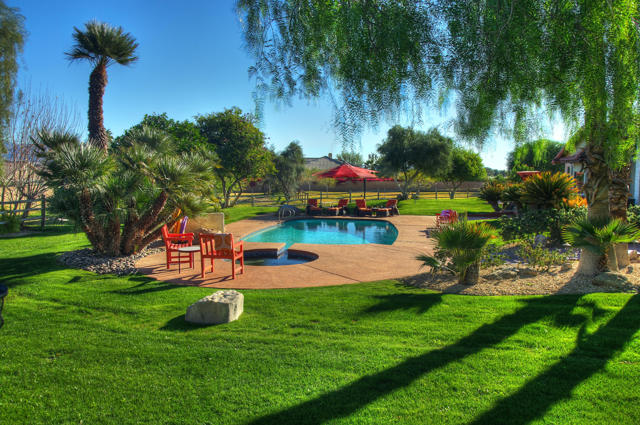 pool/spa/outdoor area