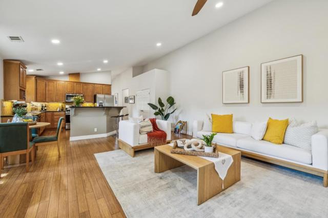 2031 Farndon Avenue, Los Altos CA: https://media.crmls.org/mediaz/f3d33f9c-6b4d-405f-9644-106bf1799d5e.jpg