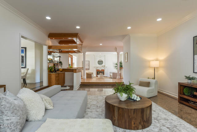 Detail Gallery Image 24 of 70 For 4926 Crown Ave, La Canada Flintridge,  CA 91011 - 3 Beds | 3/1 Baths