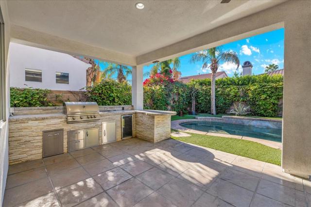 44875 Via Catalina, La Quinta CA: https://media.crmls.org/mediaz/f3d5d867-7d7b-4696-8dab-94908915224e.jpg