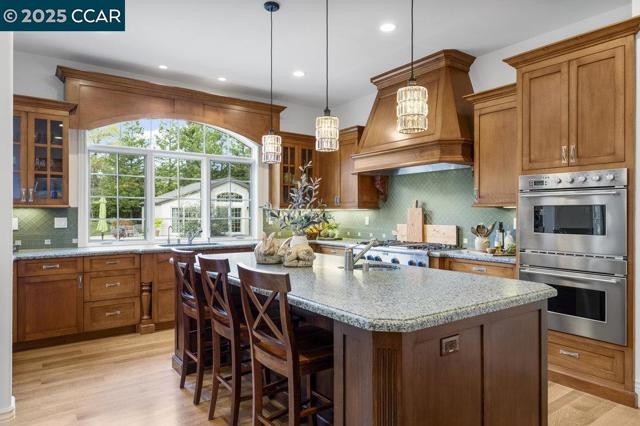 21 Meadow Lake Dr, Danville CA: https://media.crmls.org/mediaz/f3d715ba-4f22-44ef-83b7-3060cde0a2a5.jpg