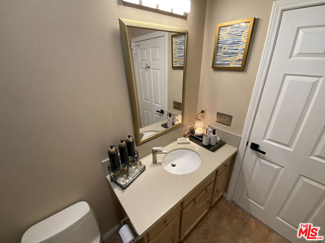 64025 Dolomite Court, Desert Hot Springs CA: https://media.crmls.org/mediaz/f3d7627a-db48-41bb-8014-79b0ecc9ff4e.jpg