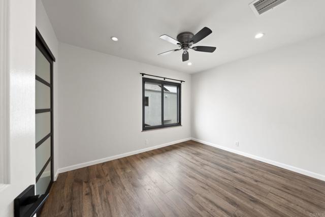 2282 Caminito Pescado, San Diego CA: https://media.crmls.org/mediaz/f3d88aec-50c0-4344-a728-7667d732e5fe.jpg