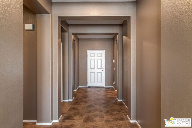 1238 Vista Sol, Palm Springs CA: https://media.crmls.org/mediaz/f3d89565-6376-4fcc-9149-c5d9ee08241e.jpg