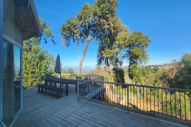 245 Heacox Road, Woodside CA: https://media.crmls.org/mediaz/f3d89905-5a0d-4714-961a-5a38b221e072.jpg