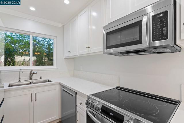 341 Scottsdale Rd., Pleasant Hill CA: https://media.crmls.org/mediaz/f3d93580-7535-4d29-97ca-b1e04c6e9d25.jpg
