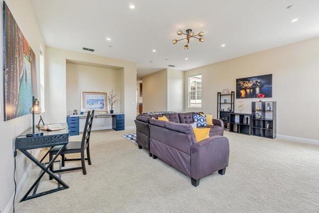 2852 Spanish Bay Drive, Brentwood CA: https://media.crmls.org/mediaz/f3d9d53e-3c54-44c4-9ca8-33f741f9bae7.jpg