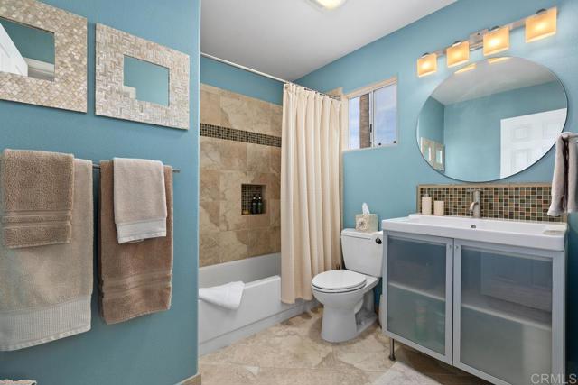 Detail Gallery Image 34 of 74 For 4170 Andros Way, Oceanside,  CA 92056 - 3 Beds | 3/1 Baths