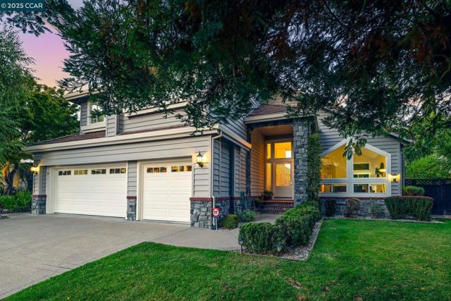 47 Kentfield Ct, Alamo CA: https://media.crmls.org/mediaz/f3dcc8f9-1a88-4199-b0c5-e7802b947646.jpg