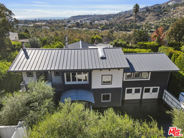 Drew Fenton | 3631 SERRA Road Malibu CA | MLS: 7403357 Drew Fenton | 3631 SERRA Road Malibu CA | MLS: 7403357