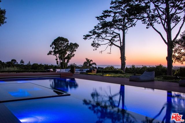 4610 Via Vistosa, Santa Barbara CA: https://media.crmls.org/mediaz/f3de70cd-bda4-4c86-a947-2418ee6d849a.jpg
