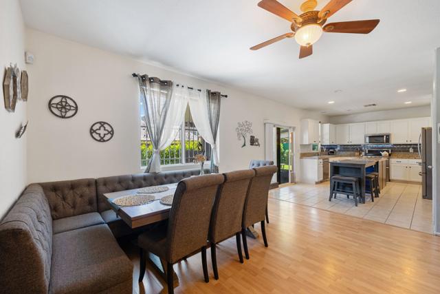 48596 Charlton Peak Street, Coachella CA: https://media.crmls.org/mediaz/f3df0caf-a9ab-46ba-a13d-2d81e26a079f.jpg