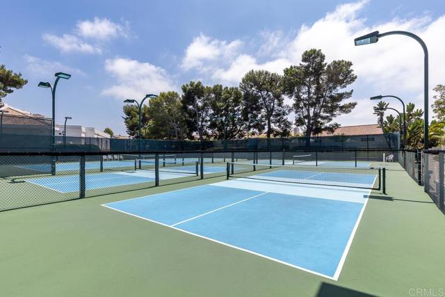 Detail Gallery Image 96 of 109 For 4169 Rhodes Way, Oceanside,  CA 92056 - 2 Beds | 2/1 Baths