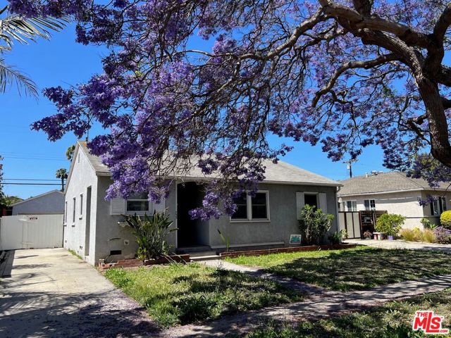 Probate Sale! Estate of Catherine Kirwan.This property is subject to confirmation and overbidding, the listing price is the minimum overbid, court date and time is July 11th 2022 at 8:30 AM, 111 N Hill Street, Los Angeles CA 90012, Department 11. This 3 bed; 1 bath Single Family Home features +/-1,309 Sq Ft of living space, +/-5,023 Sq Ft lot, APN: 4243-028-023. This is a great opportunity for a first time buyer or investor looking for a project. Great Location! Near Penmar Park and the Penmar Golf Course. This Property is offered together with improvements thereon as is, where is, with no warranty expressed or implied. (Timing of hearing is subject to the courts calendar approximately 60-days after the initial offer deadline date).