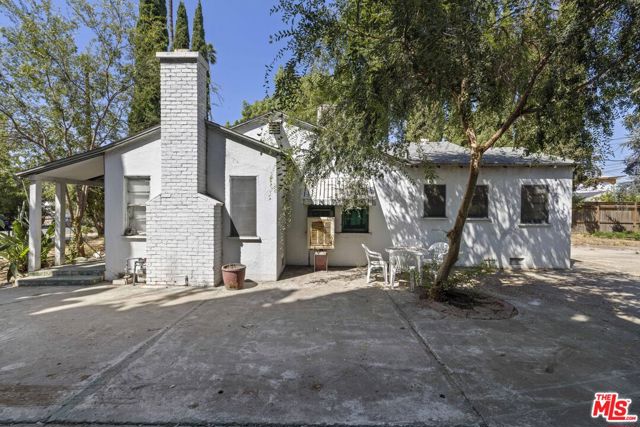 14123 Emelita Street photo 7