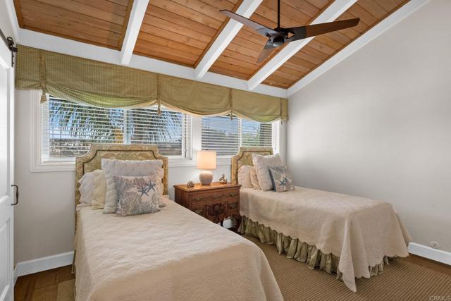 Detail Gallery Image 33 of 51 For 345 W I St, Encinitas,  CA 92024 - 2 Beds | 2/1 Baths