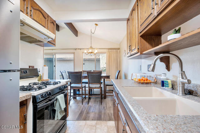 246 W Vineyard Avenue, Oxnard CA: https://media.crmls.org/mediaz/f3e2ec4b-c291-48c9-ab1b-20041d9a6dda.jpg