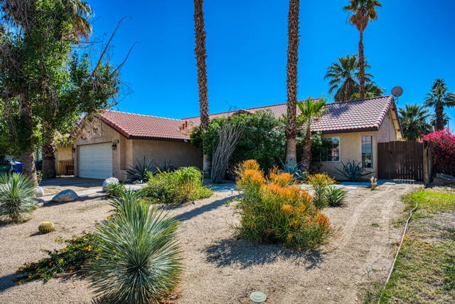 80917 Brown Street, Indio CA: https://media.crmls.org/mediaz/f3e40224-f47e-4a31-a954-3c18bcf6c899.jpg