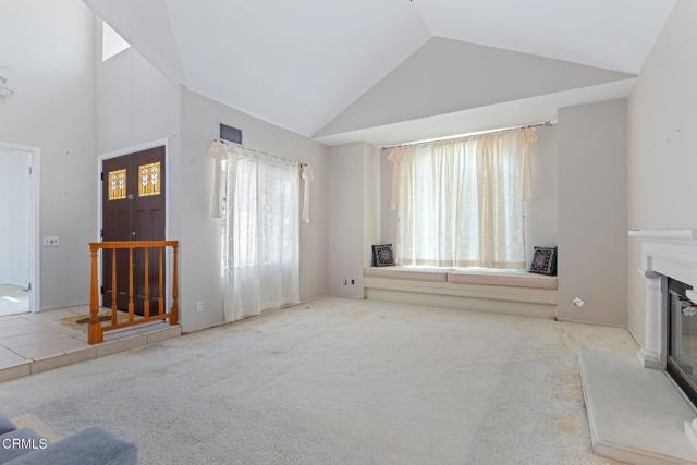 Detail Gallery Image 3 of 35 For 4078 Bending Oak Ct, Moorpark,  CA 93021 - 3 Beds | 2/1 Baths