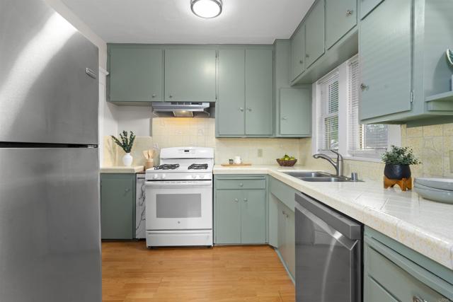 Detail Gallery Image 21 of 47 For 3536 Park Villa, San Diego,  CA 92104 - 2 Beds | 1 Baths