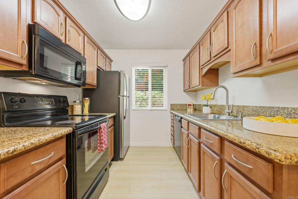 4465 Home Ave East - photo 5