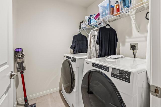 Detail Gallery Image 14 of 20 For 506 Willowmore St, Vista,  CA 92081 - 3 Beds | 2 Baths