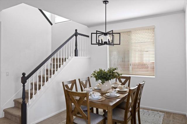 2412 Starlight Gln, Escondido CA: https://media.crmls.org/mediaz/f3e8af91-5ca2-4ea5-a18f-6ef5550afa55.jpg