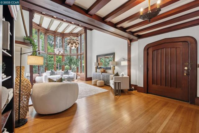 91 Tunnel Rd, Berkeley CA: https://media.crmls.org/mediaz/f3e8b0e3-e82a-4dea-86b4-efbadf815e92.jpg