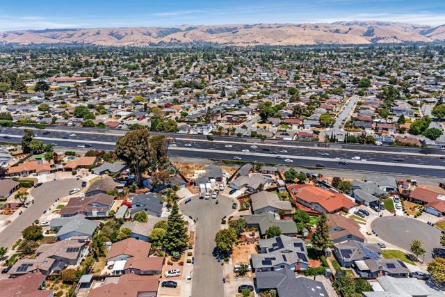 4919 Stafford Place, Newark CA: https://media.crmls.org/mediaz/f3e9c016-41a5-4ede-8a70-5dea5a96414c.jpg