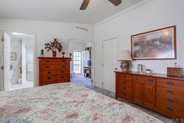 1750 W Citracado Parkway, Escondido CA: https://media.crmls.org/mediaz/f3ea227d-6938-48a5-85bd-71a315458ddb.jpg