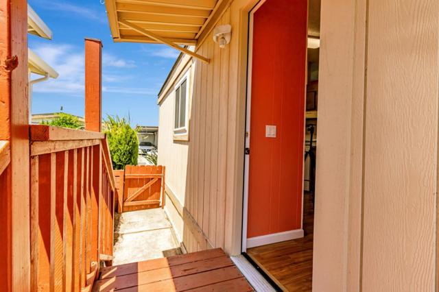 812 W Clover Road, Tracy CA: https://media.crmls.org/mediaz/f3eb5b39-ac47-44e3-a06c-4056036b14d4.jpg