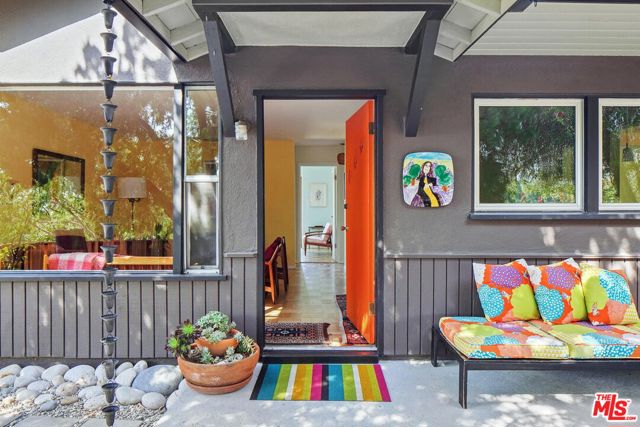 1865 UPPERTON Avenue, Los Angeles CA: https://media.crmls.org/mediaz/f3ec328e-bead-4b34-b894-6b2cccbdb0c9.jpg