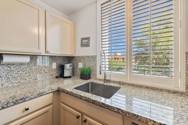 401 S El Cielo Road #228, Palm Springs, CA 92262