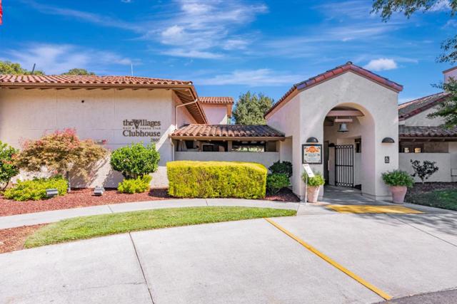 5264 Cribari, San Jose CA: https://media.crmls.org/mediaz/f3edd843-79ea-4f5c-9747-0ce12fe4ab43.jpg