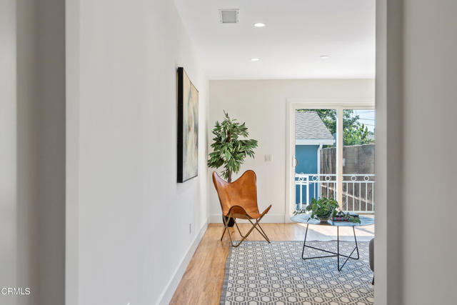 1015 Nolden Street, Highland Park CA: https://media.crmls.org/mediaz/f3ee864d-31a3-4c29-9158-d0a20ee93d08.jpg