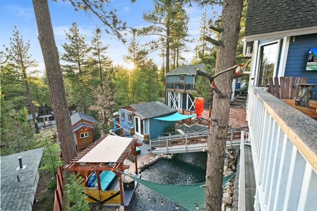 574 Lucerne Drive Drive, Big Bear CA: https://media.crmls.org/mediaz/f3eeda27-545c-4edd-897f-ae65d8c5c696.jpg