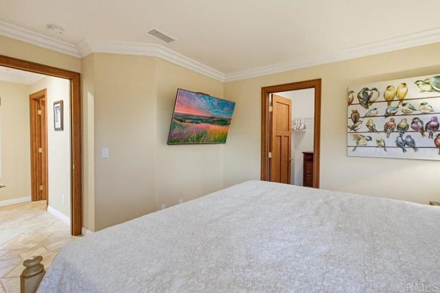 Detail Gallery Image 38 of 74 For 2345 Amber Oak Ln, Escondido,  CA 92027 - 4 Beds | 3 Baths