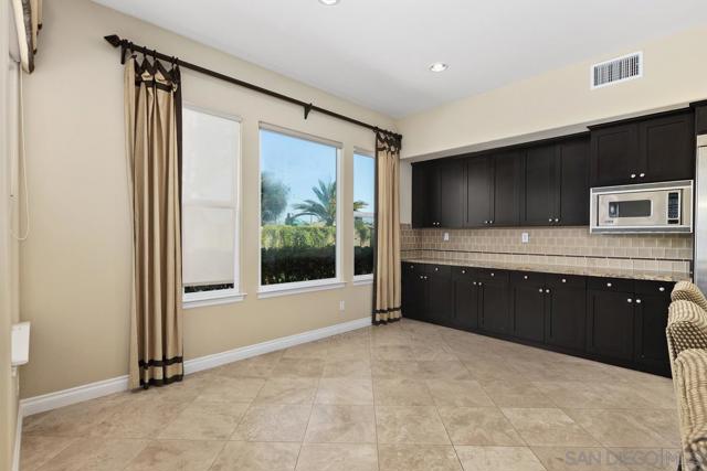 1833 Corte Galeana, Chula Vista CA: https://media.crmls.org/mediaz/f3effaeb-c821-4943-a3e5-4d200c6dcfb9.jpg