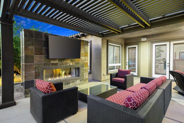 52395 Whispering Way, La Quinta CA: https://media.crmls.org/mediaz/f3f051c4-f607-40bc-a5ed-34af49041e9e.jpg