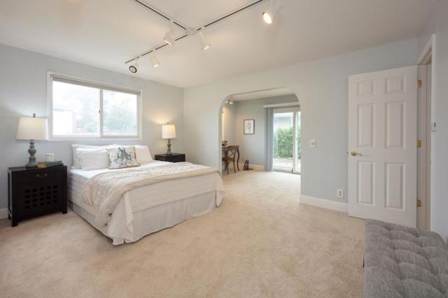 1077 Pearl Avenue, Moss Beach CA: https://media.crmls.org/mediaz/f3f0a102-f66c-4aa1-acc4-dd27d0bc3b3f.jpg