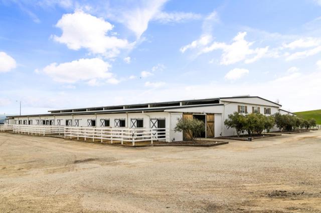 6033 Dagnino Road, Livermore CA: https://media.crmls.org/mediaz/f3f0c133-f537-4dc6-a2e0-d21d2fee4e5a.jpg