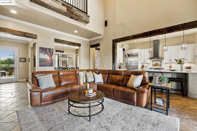 3501 Byer Road, Byron CA: https://media.crmls.org/mediaz/f3f185f2-8c0c-4ca3-b0f7-30a8630c1e93.jpg
