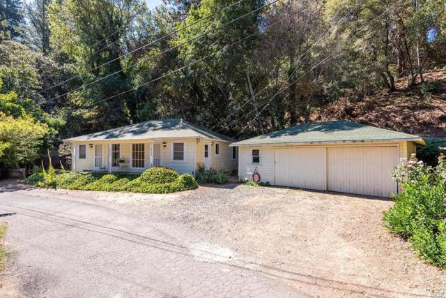 365 Circle Drive, Angwin CA: https://media.crmls.org/mediaz/f3f22472-37b4-444c-8fea-511da451a844.jpg